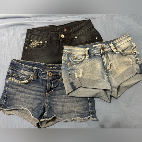 Women's Denim Shorts Blue - Picture 1 of 7